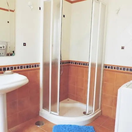 Сasa de vacaciones Casa Angelina *